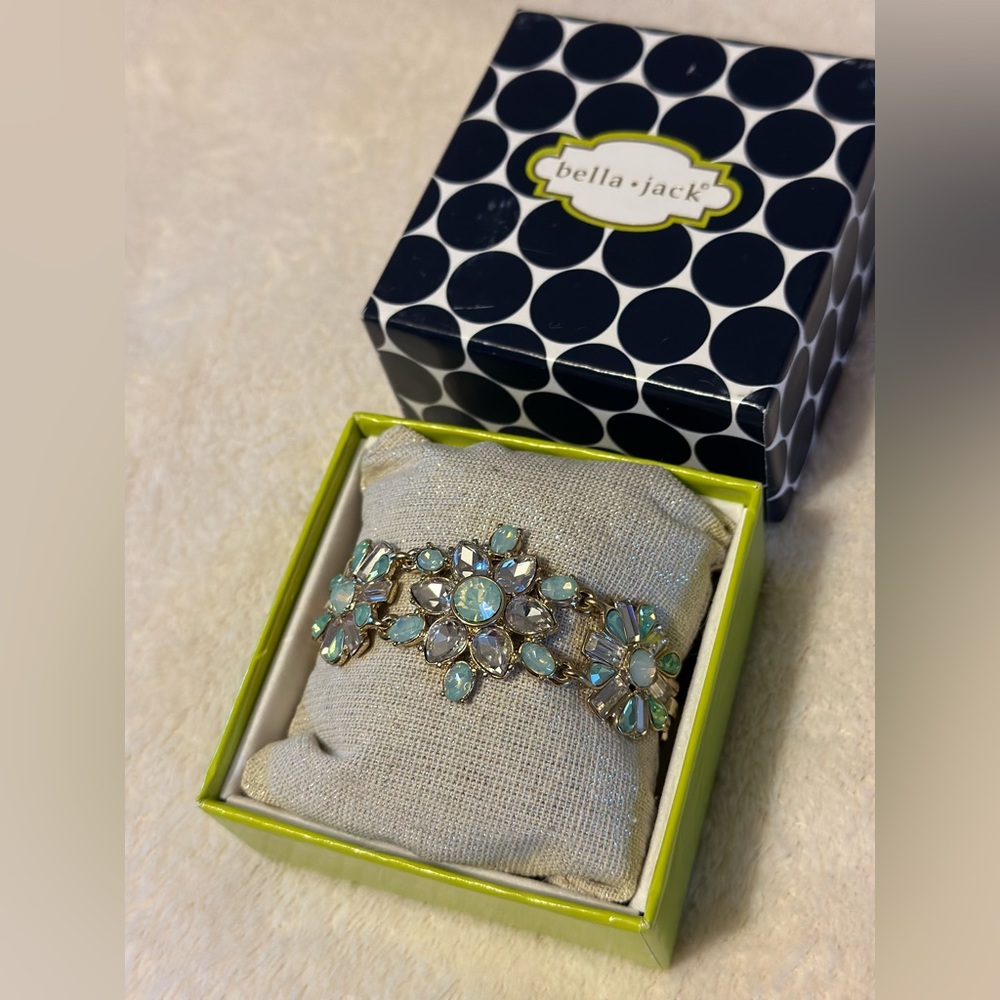 Bella jack bracelet